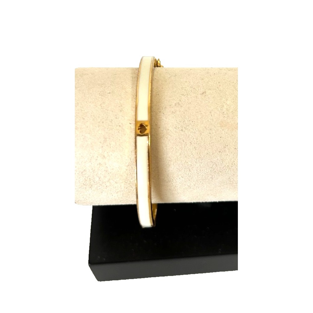 Kate Spade New York Spot Spade Enamel Hinge Bangle Bracelet Minimalist White Gld - Picture 13 of 16
